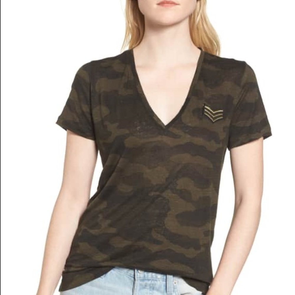 Rails Women's Camo V-Neck